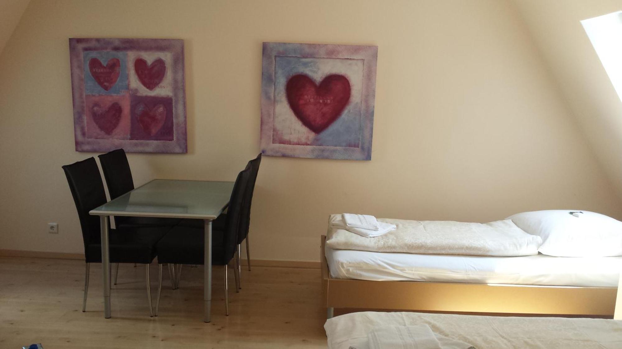 Barcelona Bed & Breakfast Dusseldorf Phòng bức ảnh