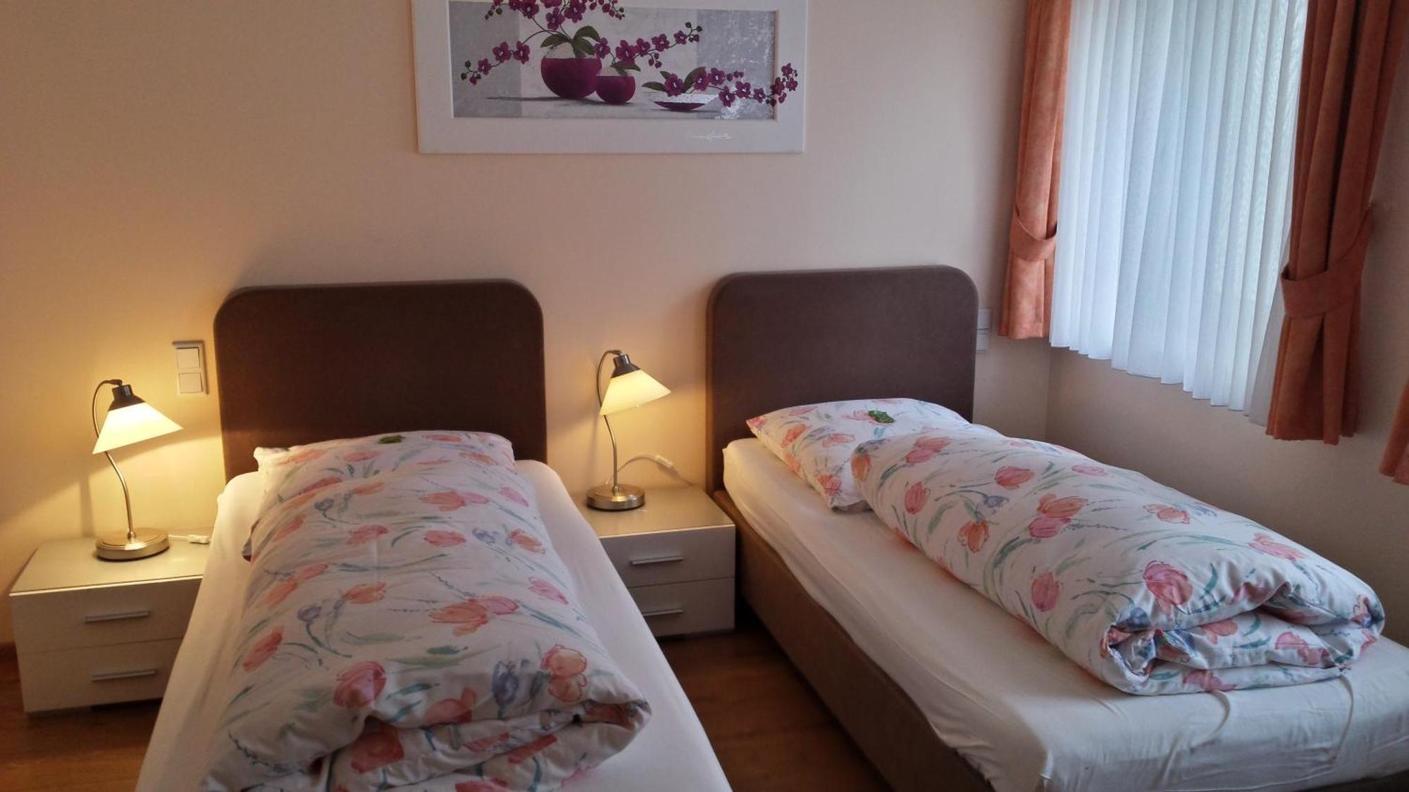 Barcelona Bed & Breakfast Dusseldorf Phòng bức ảnh
