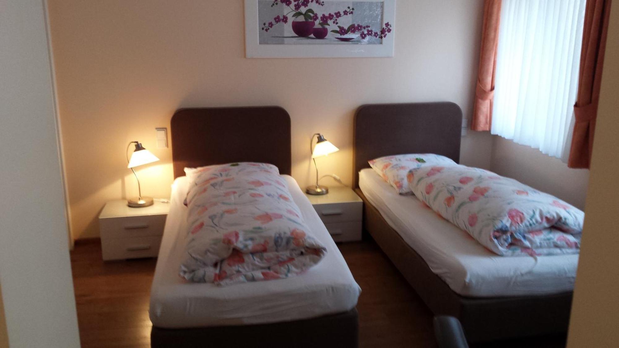 Barcelona Bed & Breakfast Dusseldorf Phòng bức ảnh