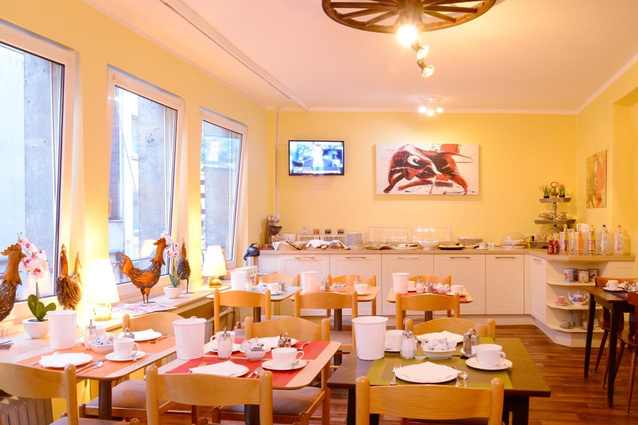 Barcelona Bed & Breakfast Dusseldorf Ngoại thất bức ảnh